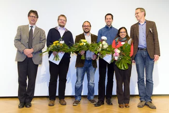 Award ceremony. From left to right: Mathias Richter, Jörg Raabe, Manuel Guizar-Sicairos, Mirko Holler, Ana Diaz, Stefan Eisebitt. Foto: M. Setzpfand/HZB.