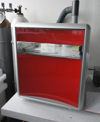 CNS elemental analysis (Vario EL cube)