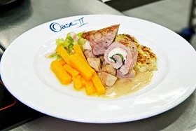 Kreation vom Kalbsröllchen und Kalbshuftwürfel