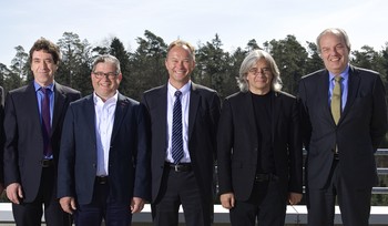 Representatives of the shareholders and of the Board of Directors of «AAT», (from left to right) Udo Klein CEO Axilon AG and CEO of AAT, Erwin Baumgartner CEO Heinz Baumgartner AG and President of the Board of Directors of AAT, Josef Troxler CEO Ampegon AG, Daniel Kündig CEO SSG AG, Simon Bambach CEO VDL ETG