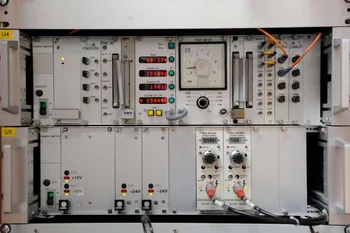 Neutron-counter and power supply