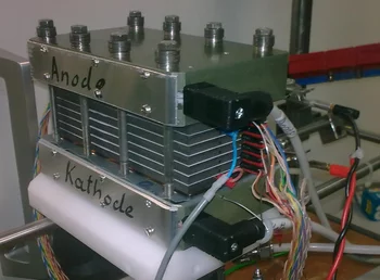 Fuel cell stack (6 cells) for membrane performance and durability evaluation