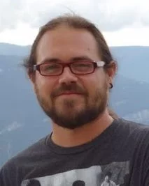 photo of Manuel Guizar-Sicairos