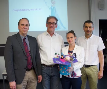 Astrid Waldner and the thesis examiners  after the defense: Jan  Pettersson (University of Gothenburg), Thomas Peter (ETHZ), Astrid Waldner and Markus Ammann