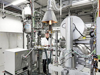 PSI-Labor, in dem Verfahren zur Herstellung von Biomethan aus Holz weiterentwickelt werden.