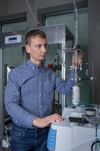 Lead author of the Science paper Vitaly Sushkevich in his laboratory. (Photo: Paul Scherrer Institute/Mahir Dzambegovic)
