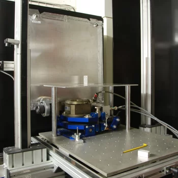 Remotely controlled sample positioning at #3