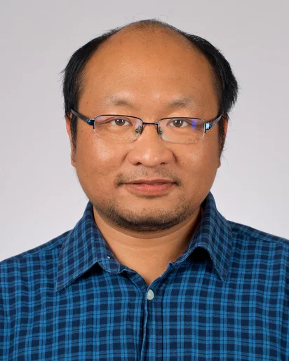 Photo of Yunpei Deng