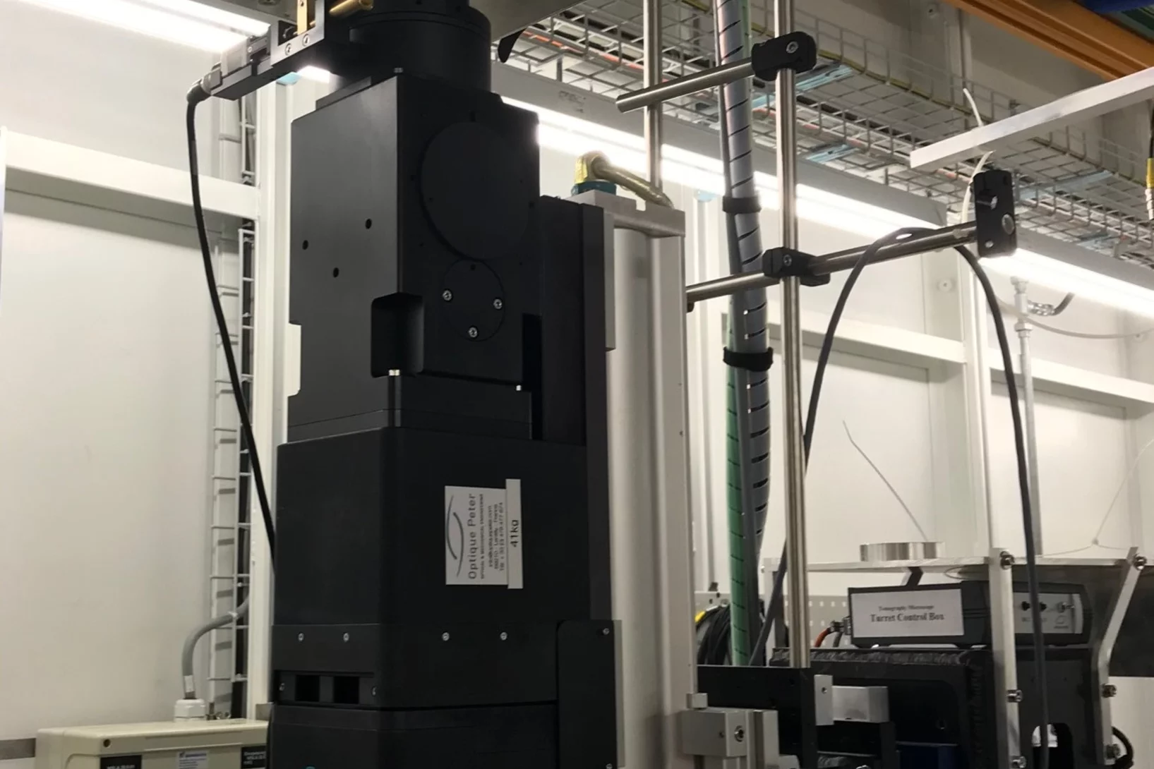 TOMCAT high numerical aperture detector