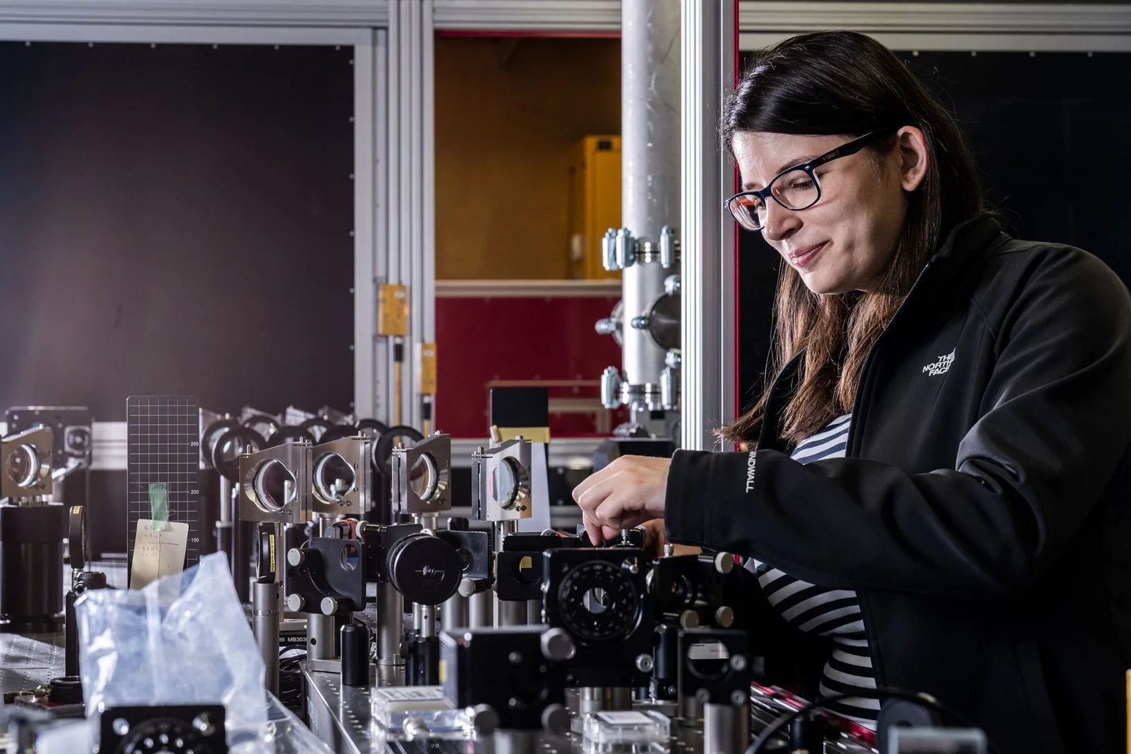 Camila Bacellar wins EU XFEL Young Scientist Award