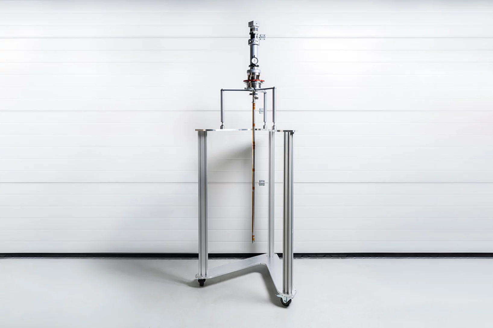 20230213_uniaxial-pressure-cell_t.jpg