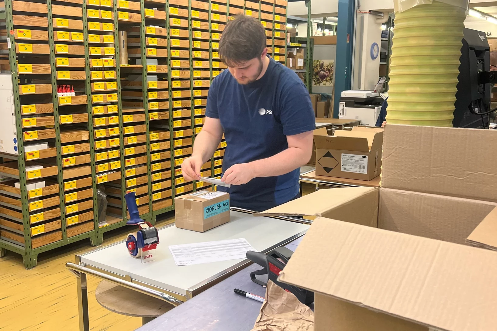 Wareneingang im Zentrallager