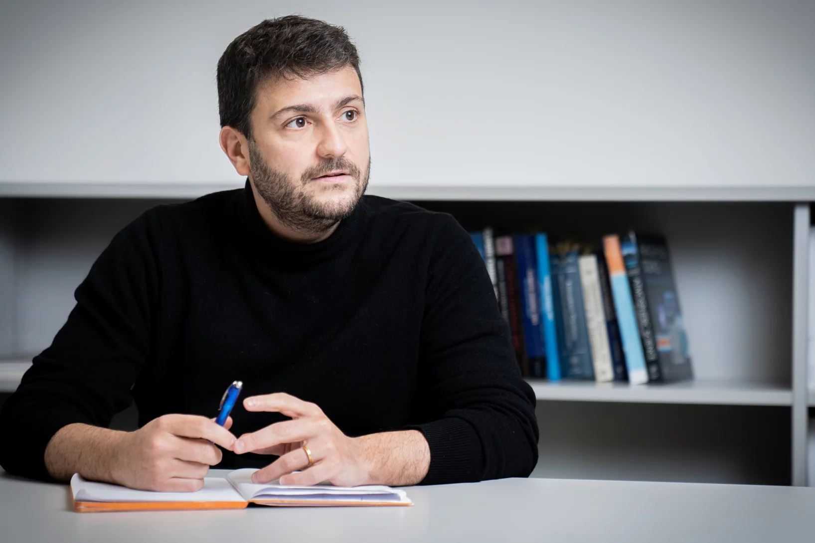 “Breathing in exhaust fumes behind a truck is a far cry from inhaling the fresh, salty air at the beach.” Imad El Haddad, a researcher in the Center for Energy and Environmental Sciences at the Paul Scherrer Institute PSI, explains why the chemical composition of particulate matter is crucial for protecting human health. 