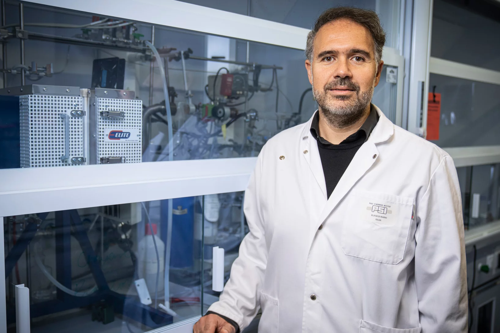 Mario El Kazzi and his team have developed a cathode surface coating that enables operating voltages of up to 4.8 volts. 