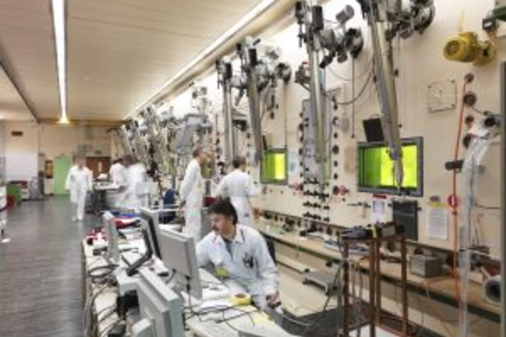The large hot-cell line in the hot laboratory
