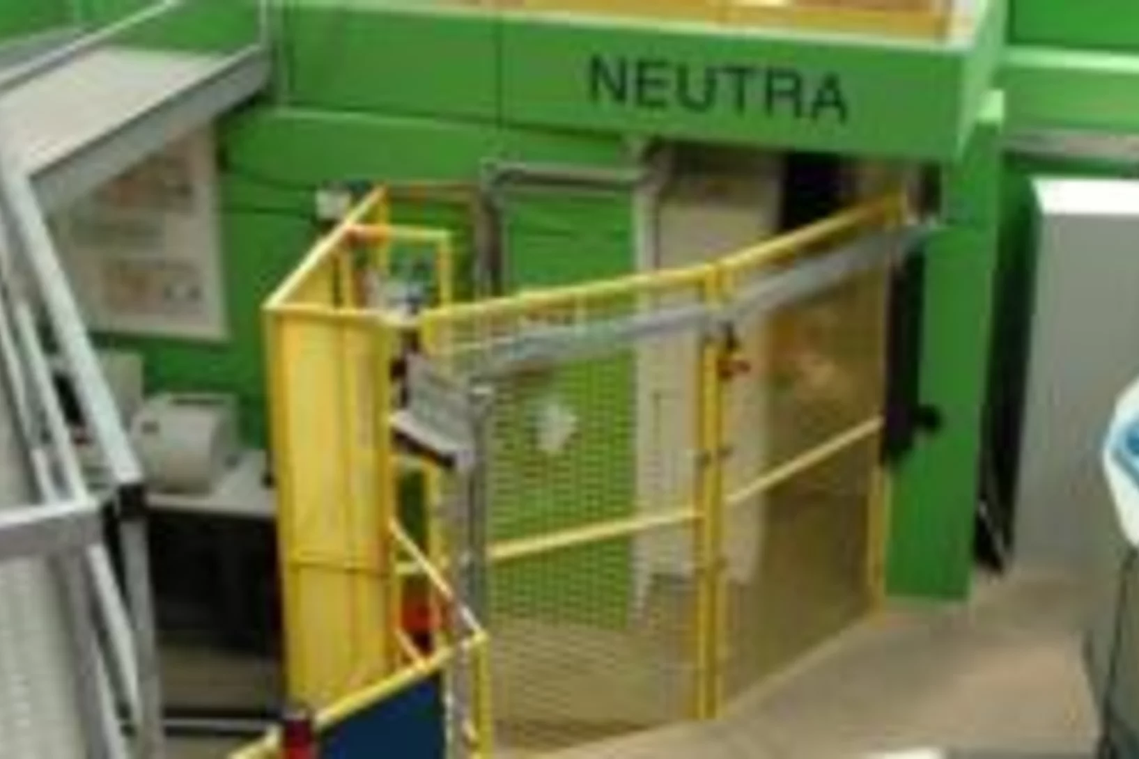 NEUTRA small.jpg