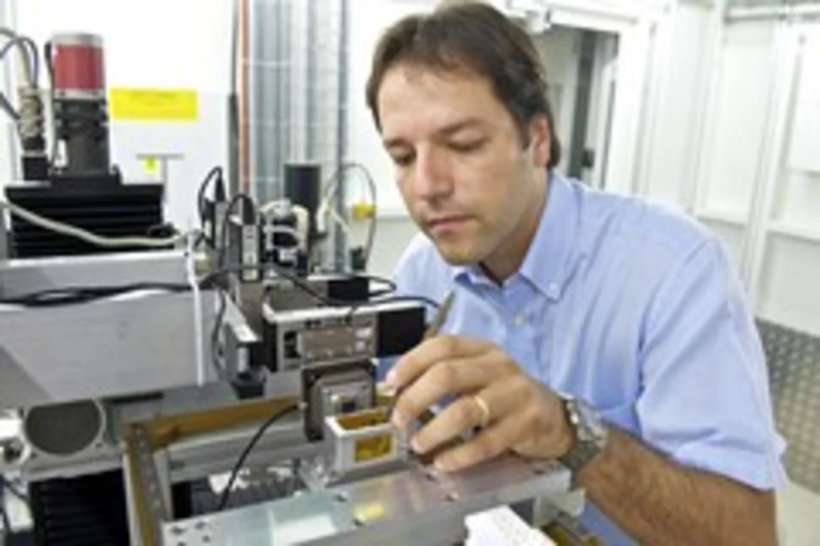 Marco Stampanoni at the TOMCAT beamline
